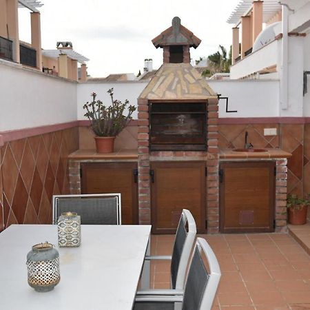 Apartamento Zona Playa De Burriana Con Terraza Nerja Dış mekan fotoğraf